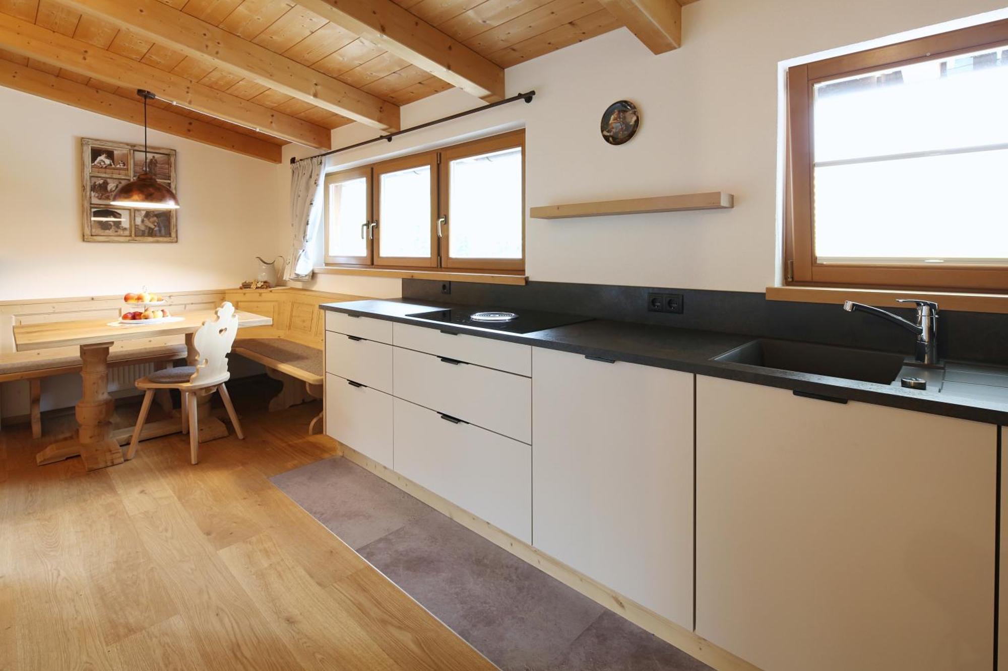 Obersanterhof Villa Sexten ภายนอก รูปภาพ
