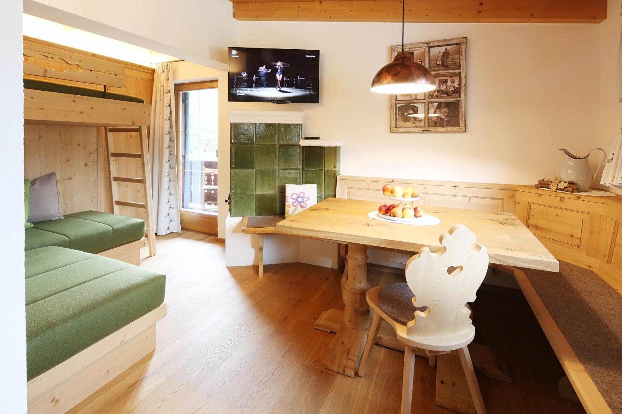 Obersanterhof Villa Sexten ภายนอก รูปภาพ